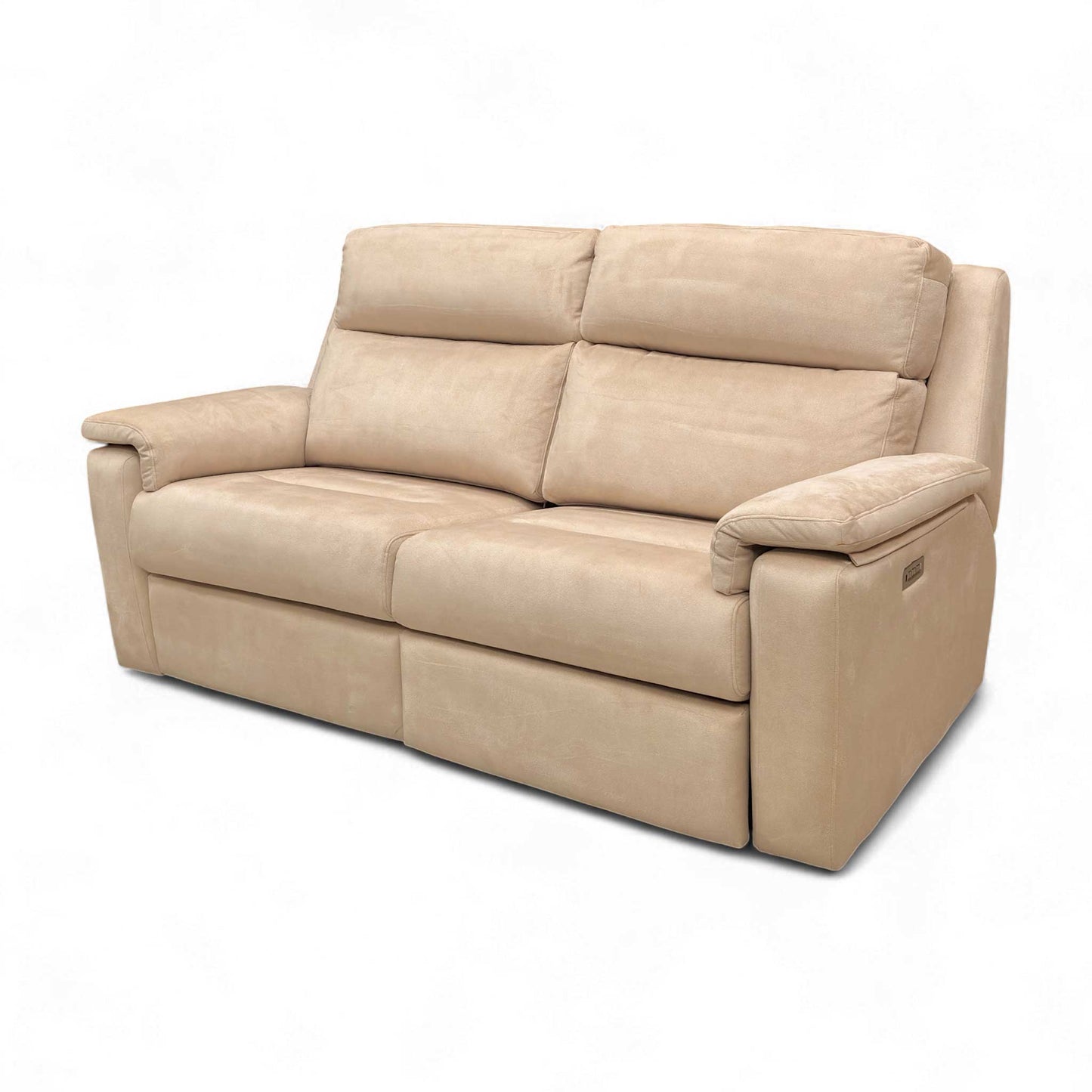 View of the sofa with the headrests adjusted forward.