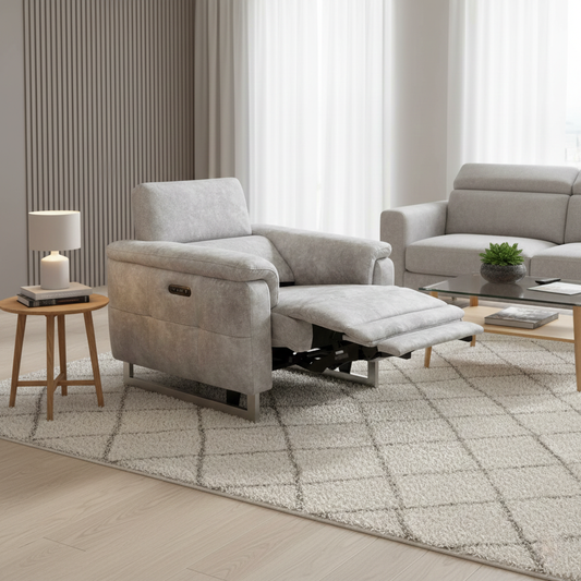 Living room of the Cotton White leather texture, showing the high-quality finish and clean stitching