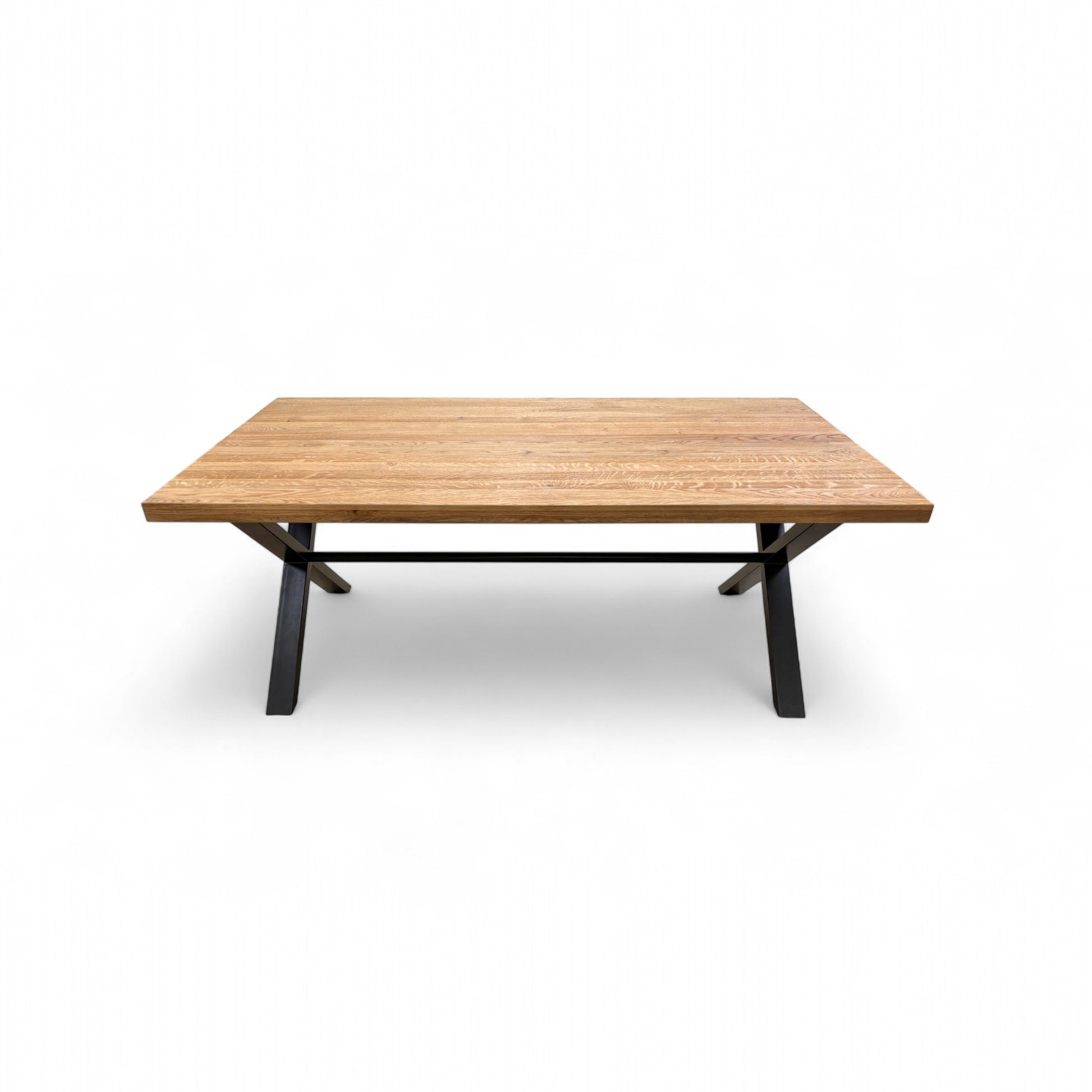 Close-up of the solid oak fixed tabletop, highlighting the natural wood grain, knots, and warm finish.