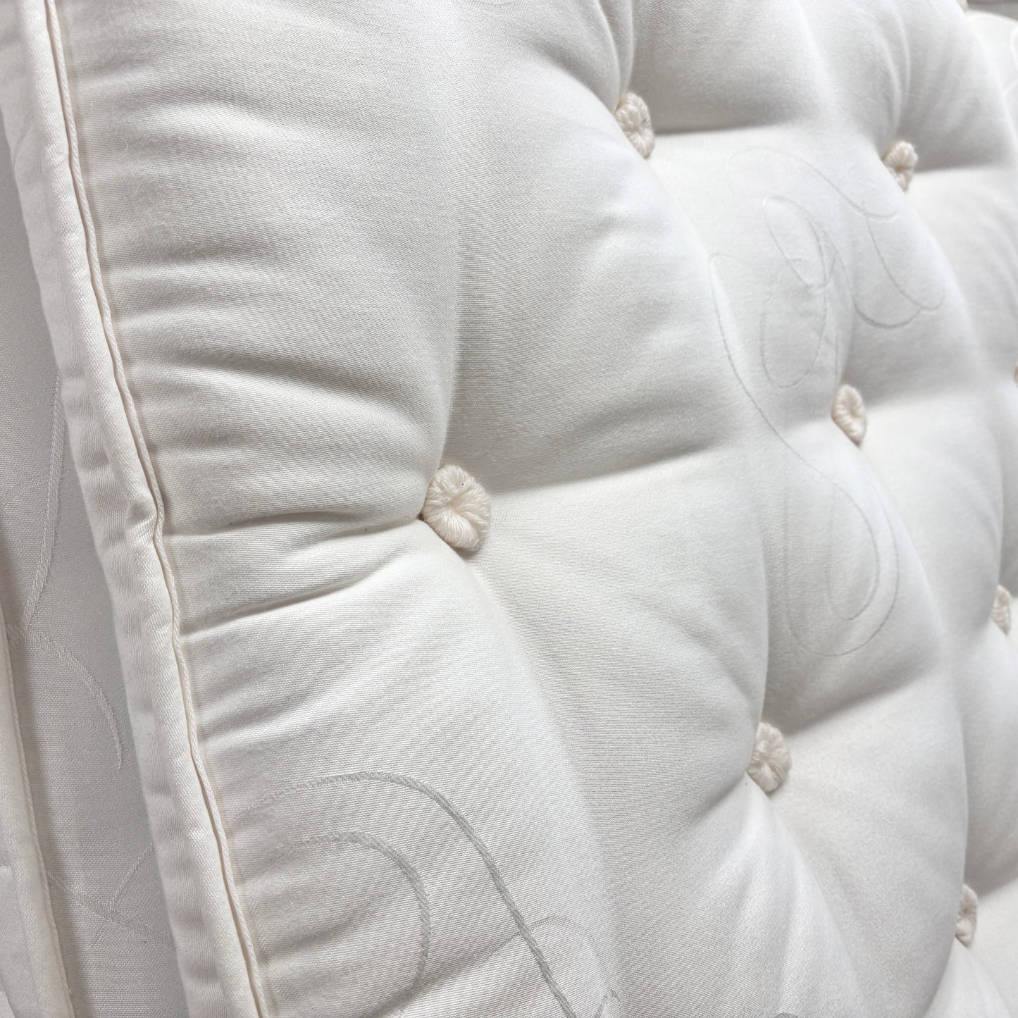 Silentnight 'Olivia' Geltex 800 Pocket Mattress - King