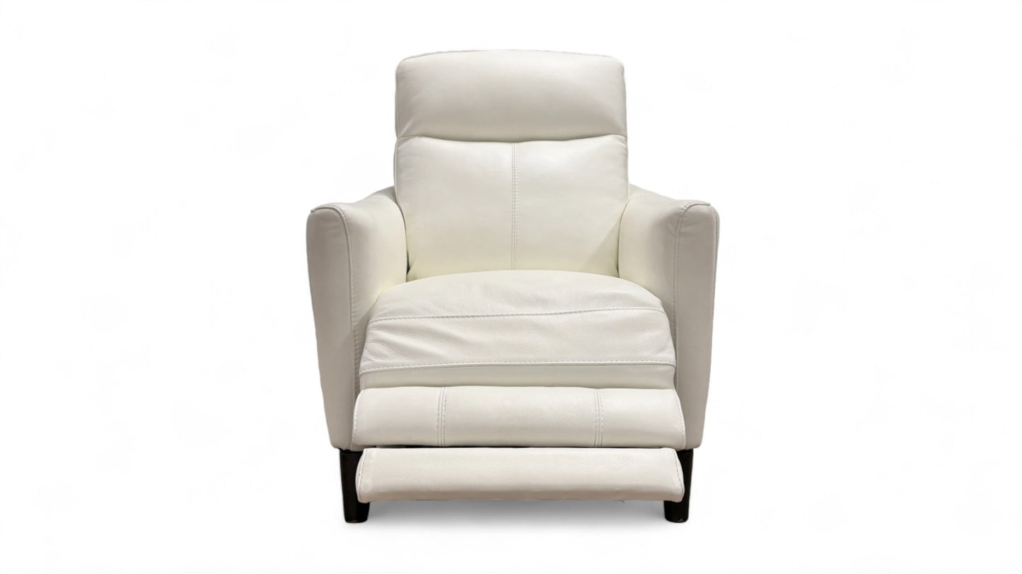 World of Leather 'Petit' Bv-744d Star White Leather Power Recliner Chair