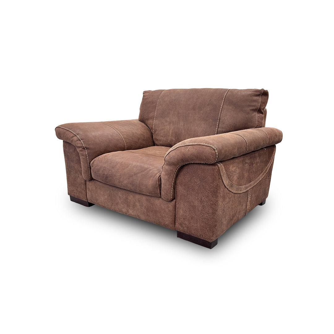 'Guy' Classic Brown Leather Cuddler Chair