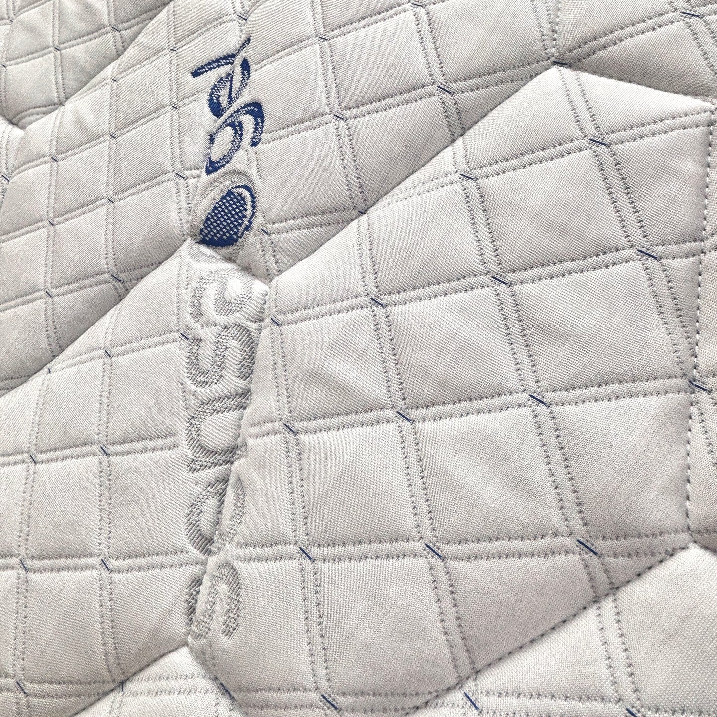 Sleepeezee SensaGel 4000 Pocket Mattress - Small Double
