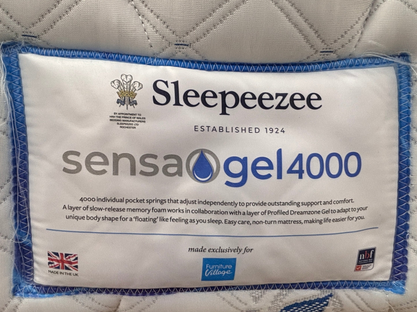 Sleepeezee SensaGel 4000 Pocket Mattress - Small Double