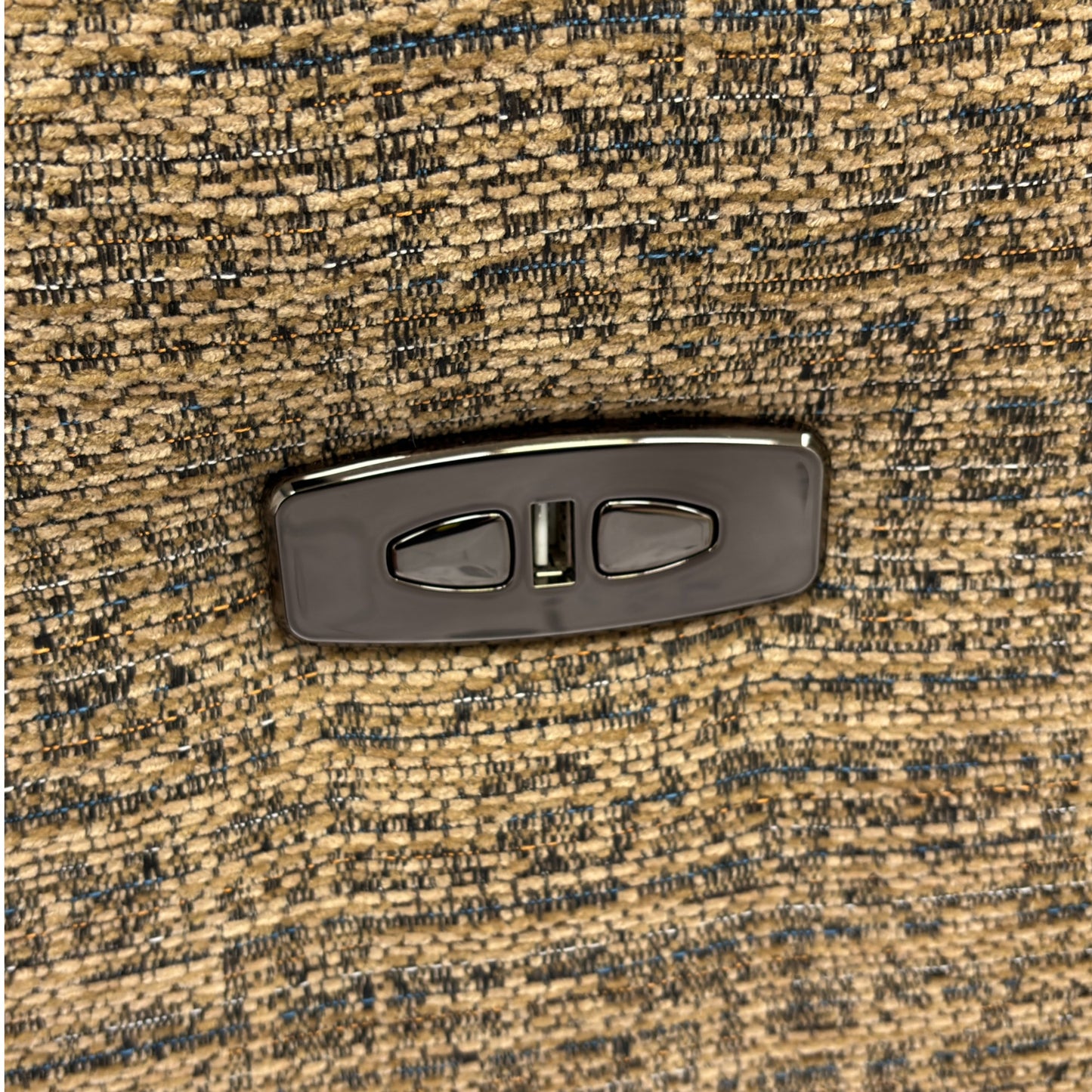 ‘Utah’ Cocoa We-0103 Tight Weave Fabric Power Recliner Armchair