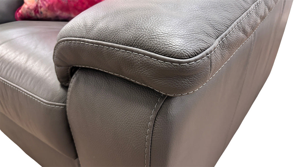 Nicoletti 'Galileo’ Torello Grigio Scuro 327 Ch Leather Armchair