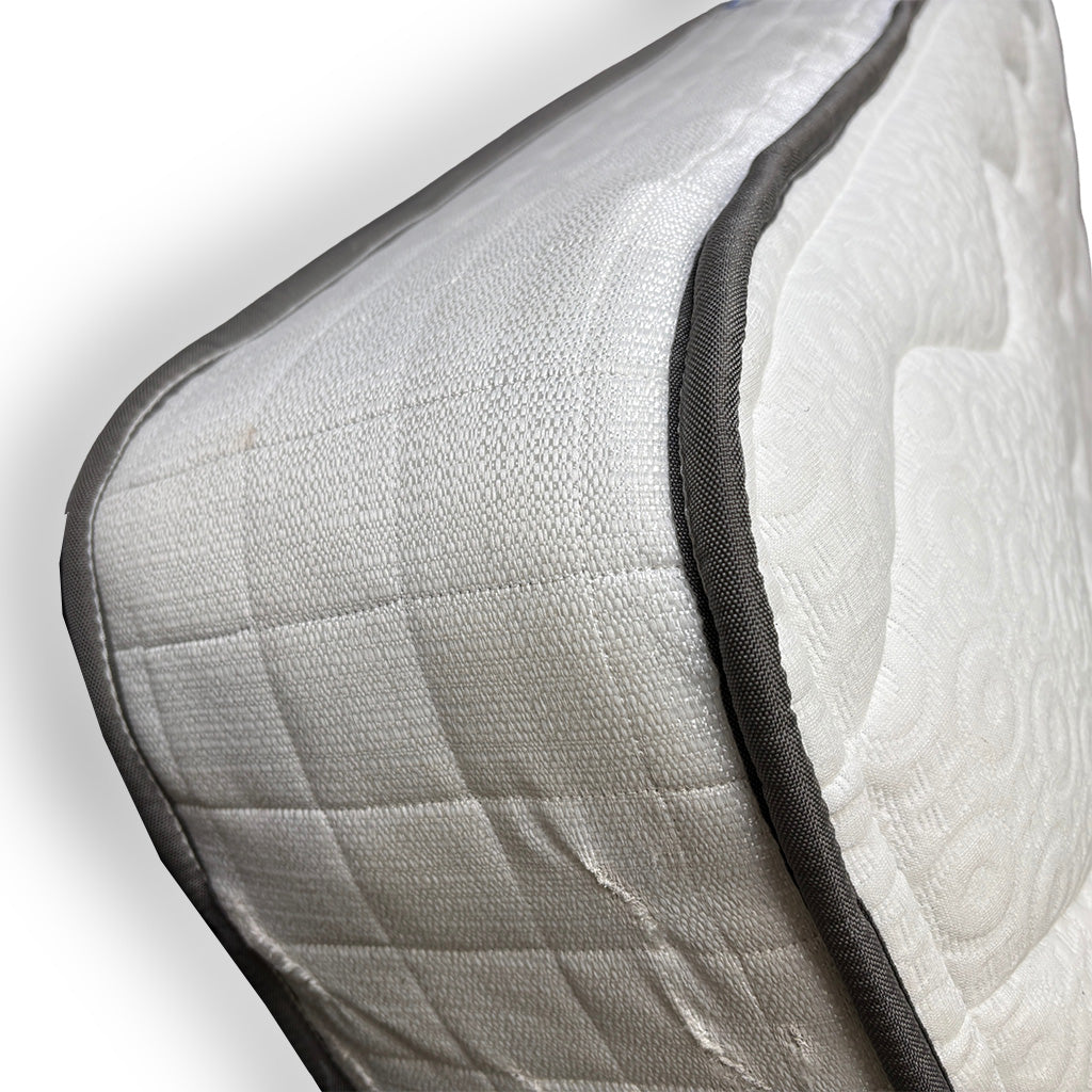 Silentnight Memory 800 Pocket Mattress - King