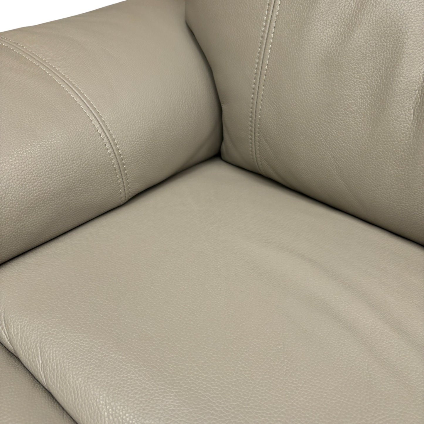‘Sloane’ Cat-60:28 New Grey Leather 2 Seater Power Recliner Sofa