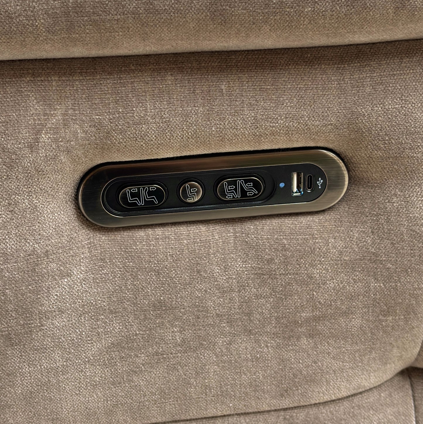 ‘Moet’ Manhattan Nutmeg Linen 2 Seater Power Recliner Sofa with Telescopic Headrests