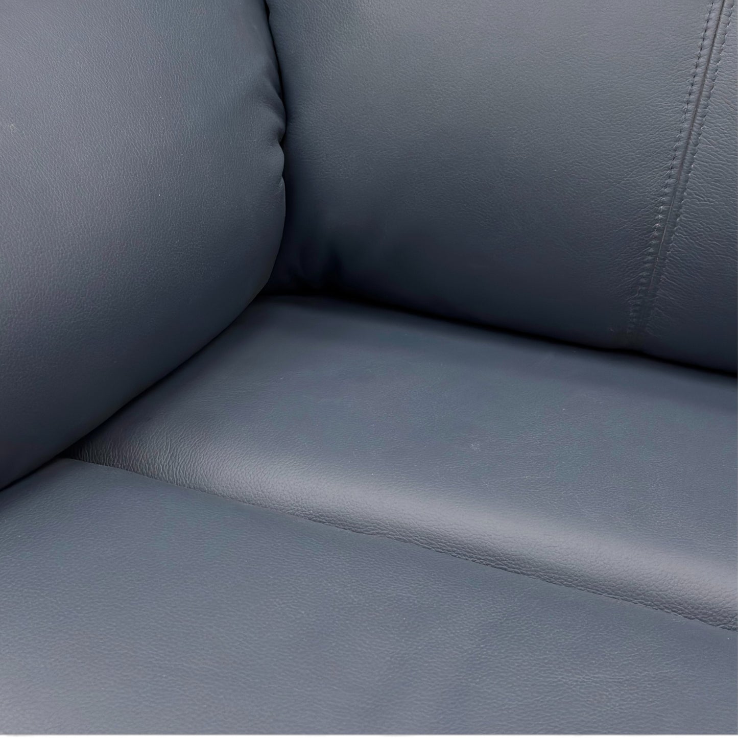 G Plan 'Kingsbury' L851 Cambridge Navy Blue Leather Power Recliner Chair with Power Headrest and Power Lumbar
