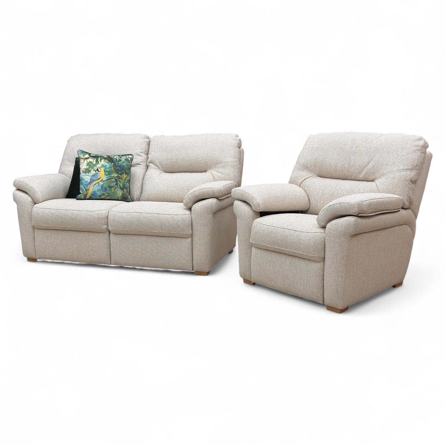 G Plan ‘Seattle’ B273 Borla Crisp Ok Cream Woven Fabric 2.5 Seater Sofa + Armchair