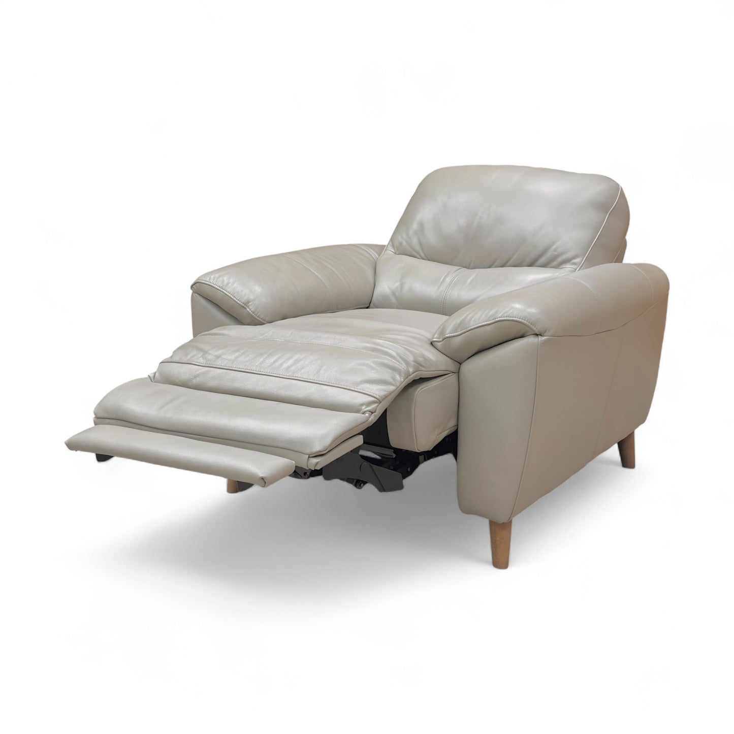 ‘Silverstone’ Cat-60:23 Lead Grey Leather Power Recliner Armchair