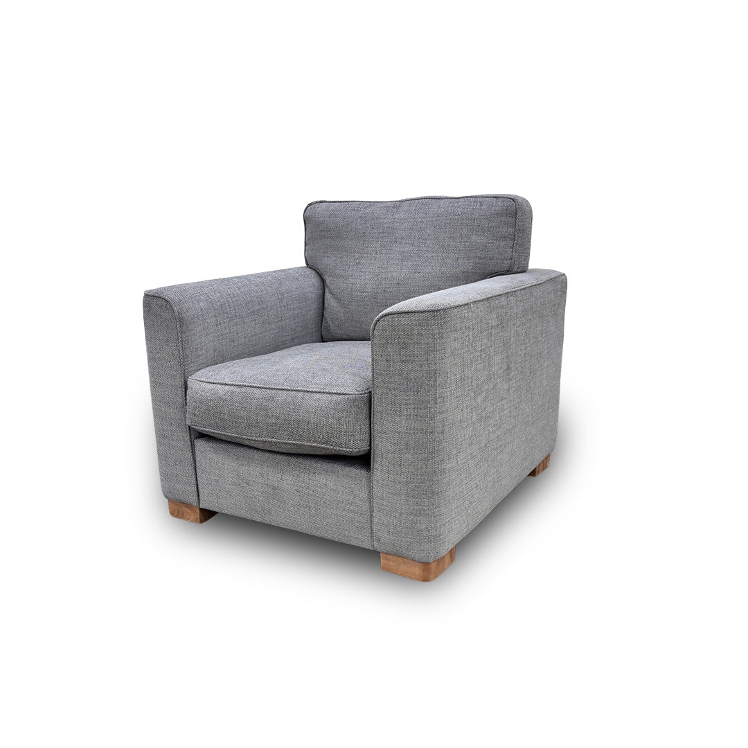 ‘Elora’ Kento Aqua Blue Standard Fabric Armchair