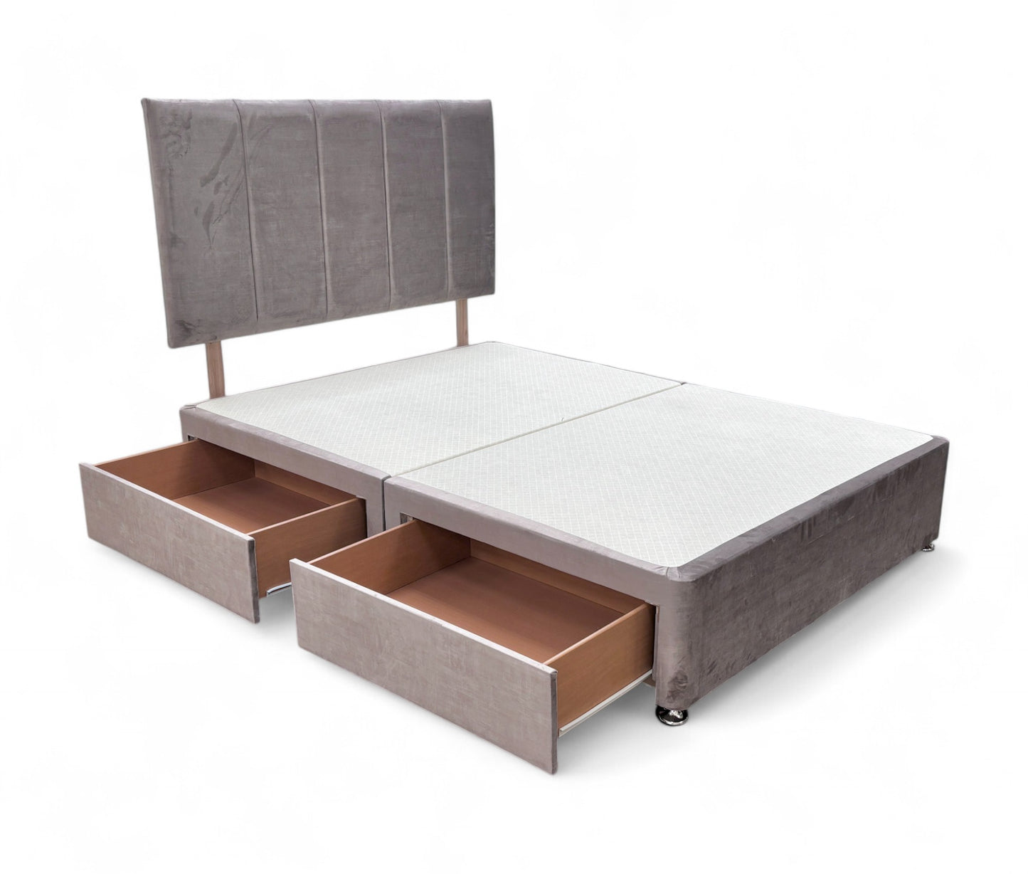 ‘Brookes’ Heritage Mink Velvet Double Bed with 4 Drawers