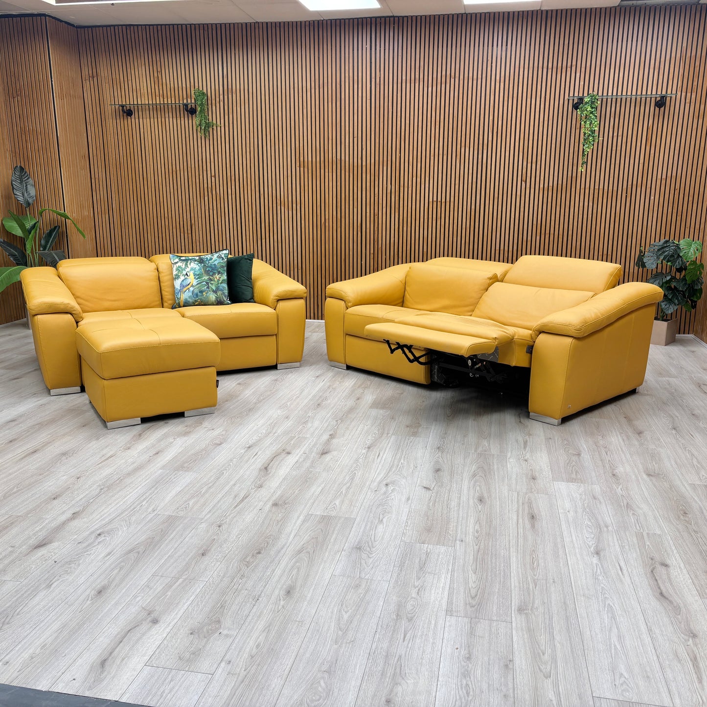 Nicoletti 'Galileo' Torello Senape 355 Ch Leather 2.5 + 2 Seater Power Recliner Sofa Set with Power Headrests + Storage Footstool