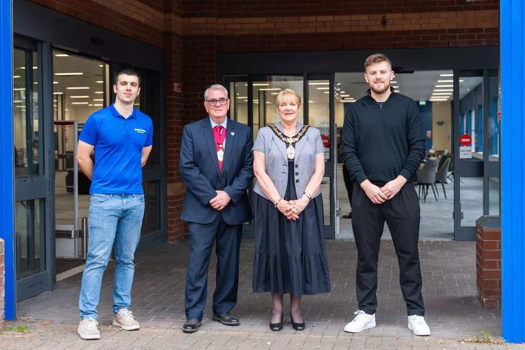 Two mates bring the ‘TK Maxx of furniture’ to Merseyside town