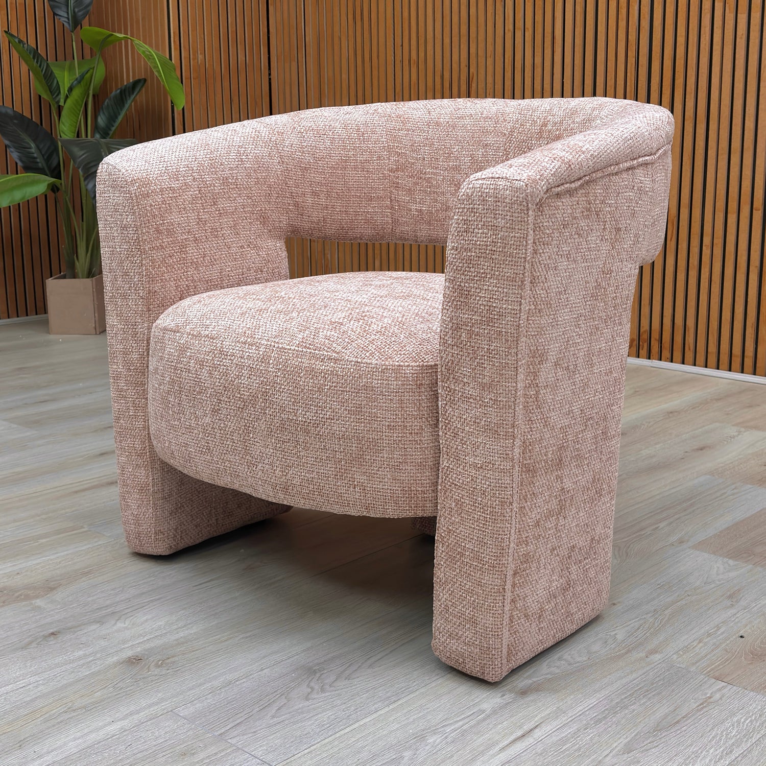 Accent Chairs