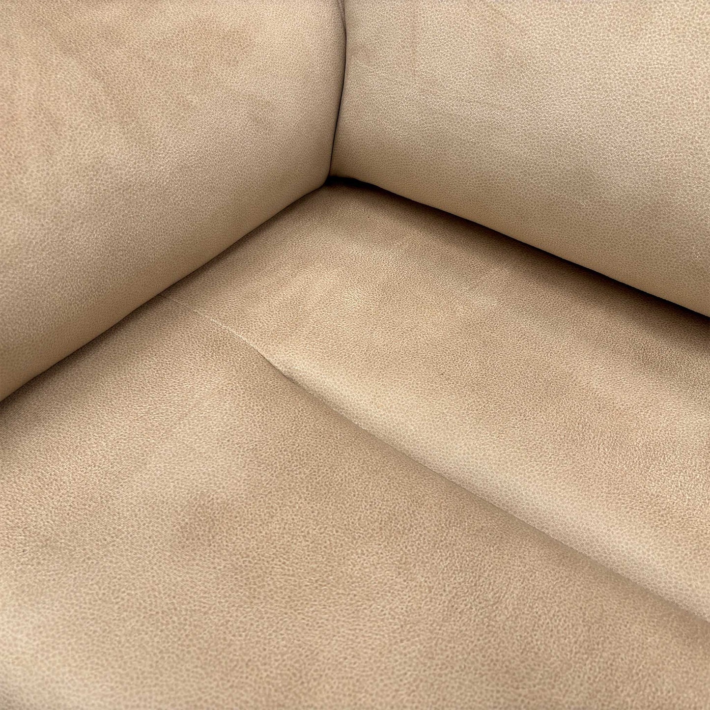 G Plan ‘Thornbury’ A122 Stingray Linen Cream Velvet 3 Seater Power Recliner Sofa with Power Headrests and Power Lumbar