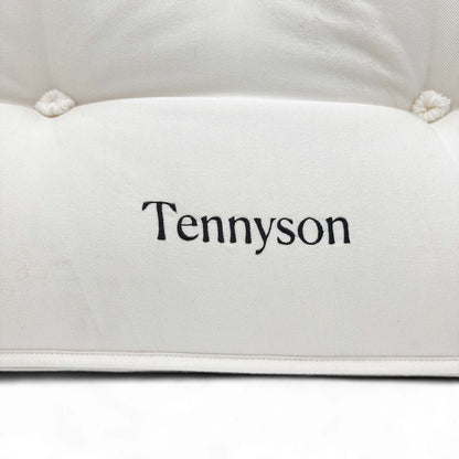 Image highlighting the split tension feature.