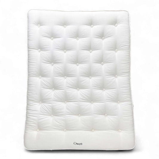 Full top-down view of the King-size mattress.