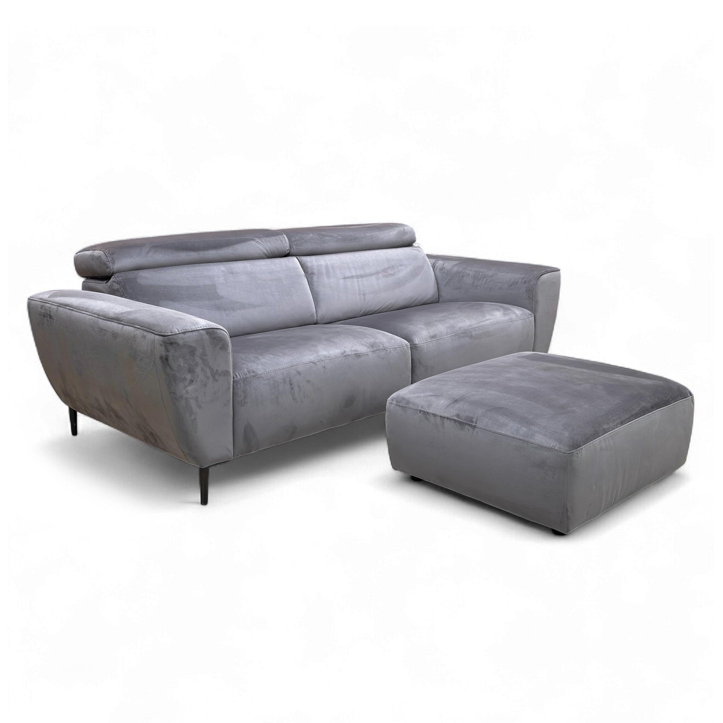 Angled view of the Nicoletti ‘Milano’ Sofa set, highlighting the sleek silhouette, solid wooden frame, and plush velvet upholstery.