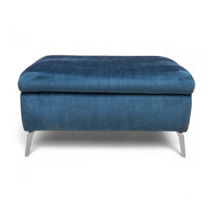 Top-down view, focusing on the cushioned top.