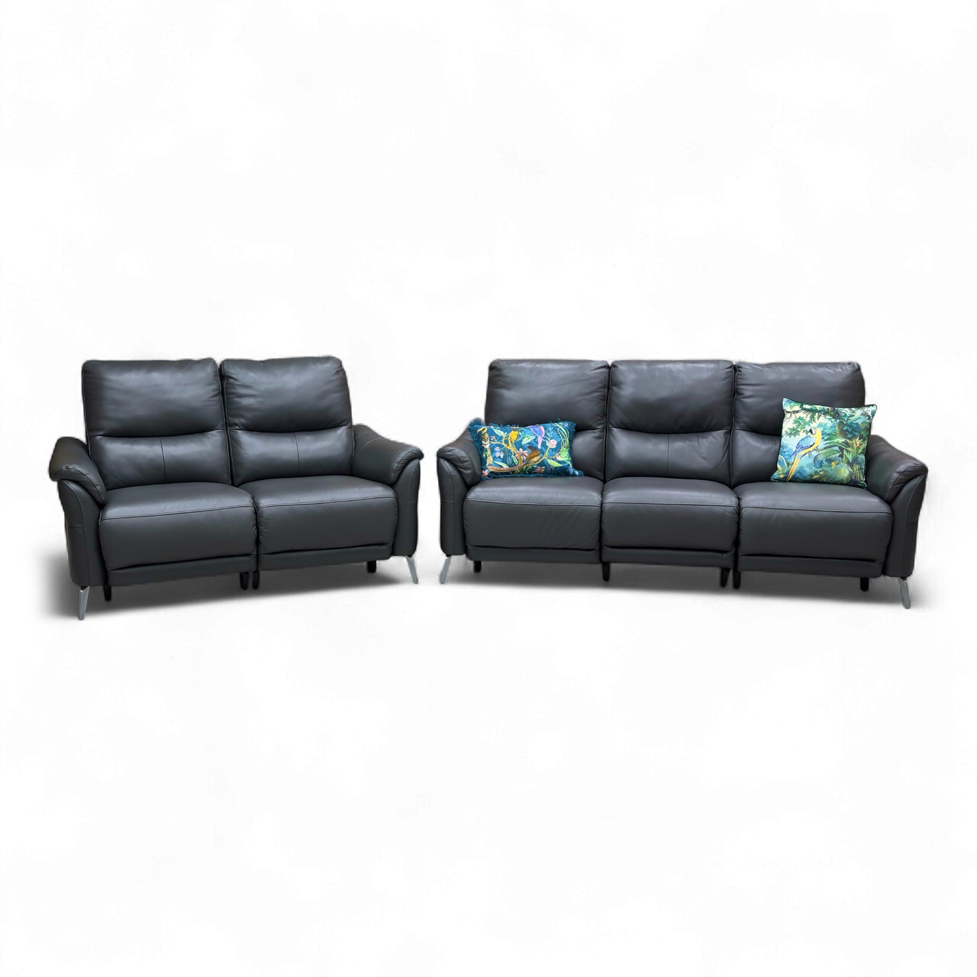 Full front view of the ‘Daytona’ 3 Seater Power Recliner Sofa in Storm Grey Leather