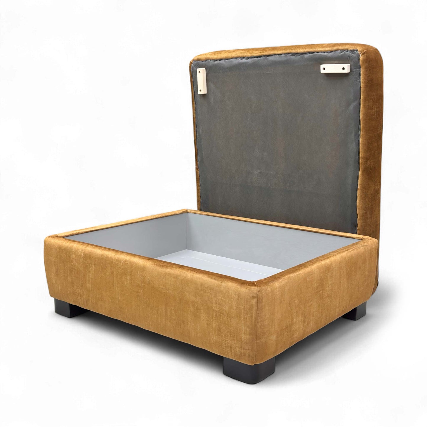 Close-up of the inside of the storage area or lifting mechanism.