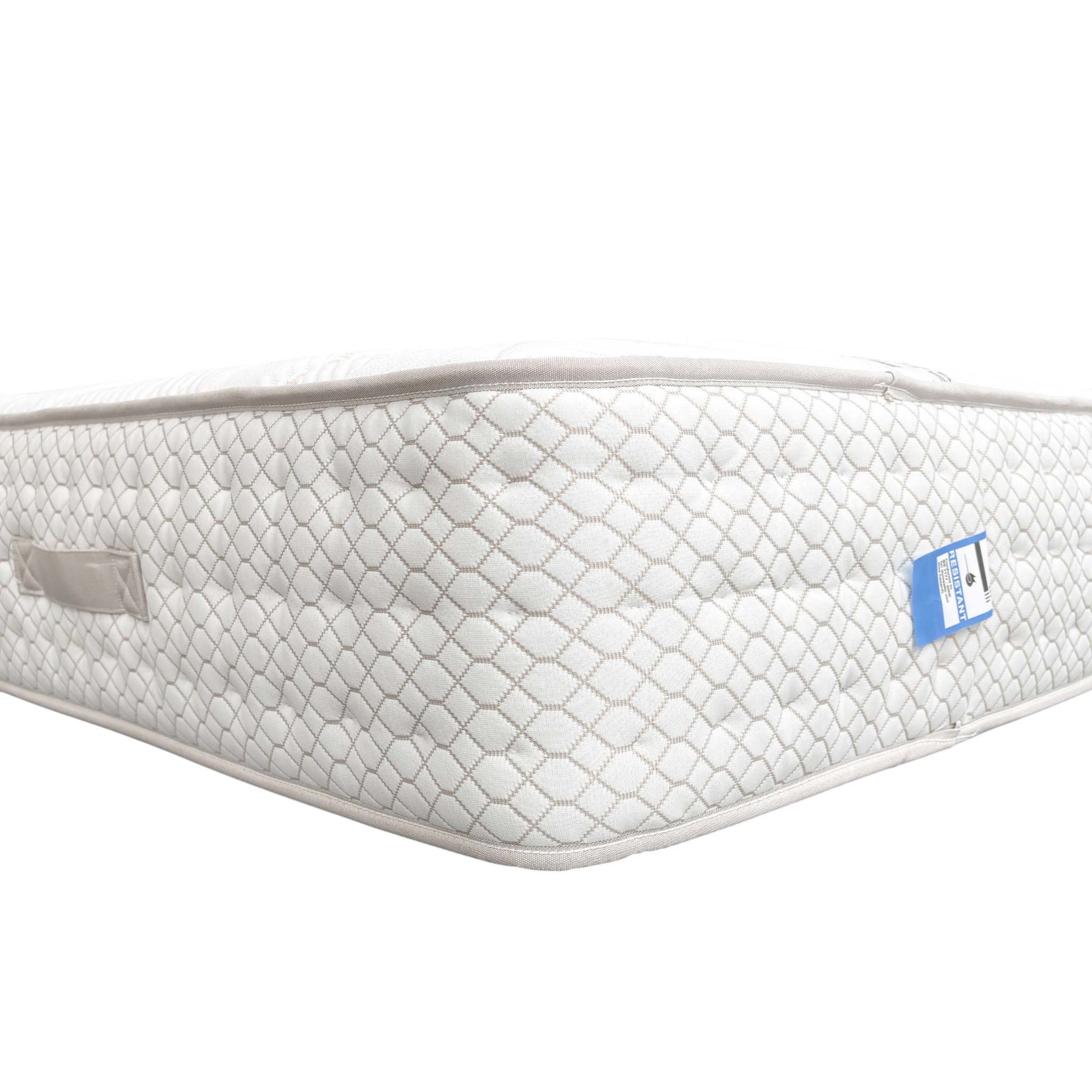 Detail shot of the mattress side panel, confirming the medium firmness and 2000 pocket spring count.