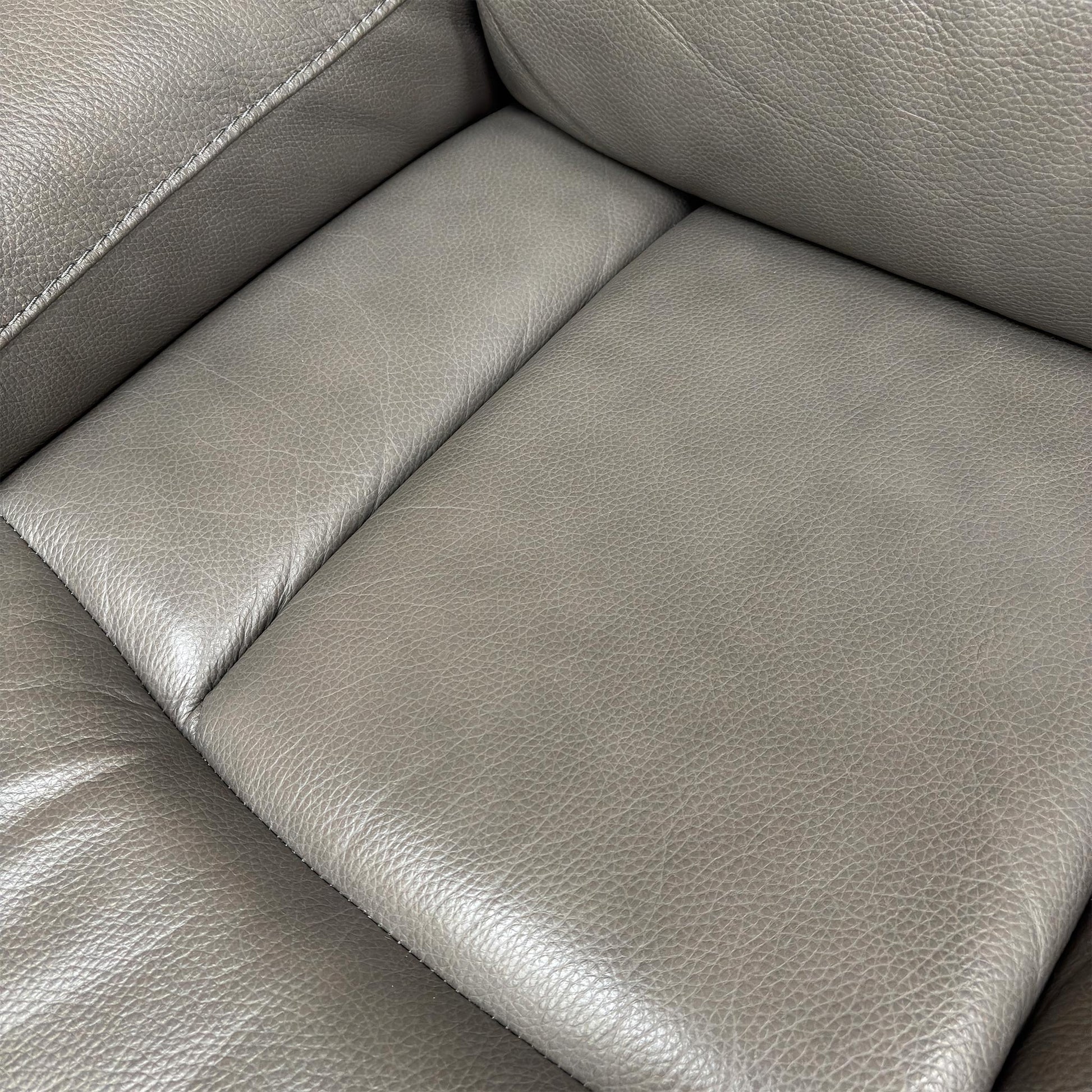 Close-up of the grey leather texture.