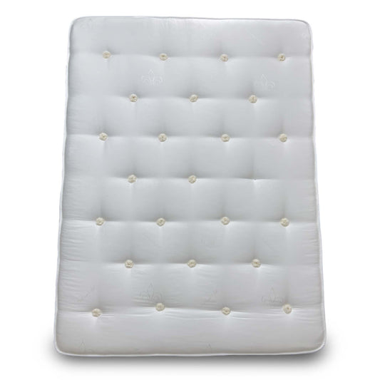 Full view of the Highgrove ‘Claremont’ King Size mattress, showcasing the quilted white top and side border.