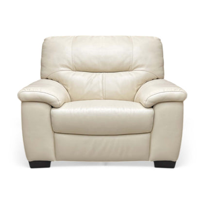 World of Leather ‘Hetty’ Bisque Nc-862c Leather Chair
