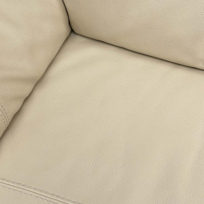 World of Leather ‘Hetty’ Bisque Nc-862c Leather Chair
