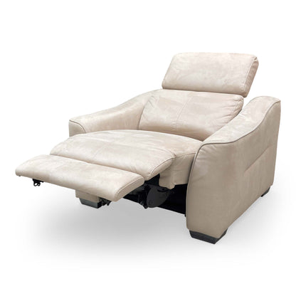 View of the adjustable power headrest in an elevated position for enhanced high-back support.