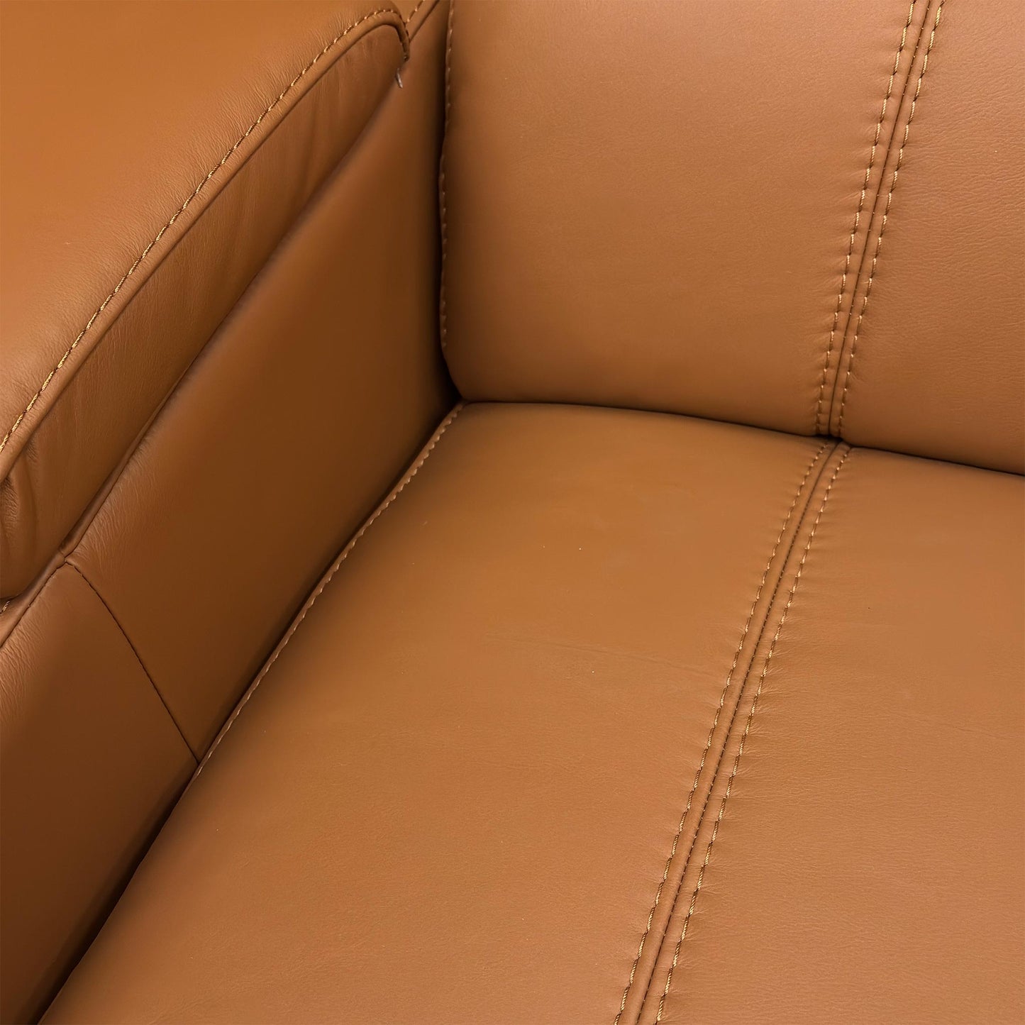 World of Leather ‘Homestage’ Nc-334e Pecan Brown Leather 3 Seater Power Recliner Sofa With Media Console And Power Headrests