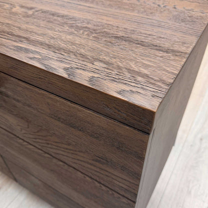 Detailed view of the solid oak top and natural wood grain of the Mars sideboard, highlighting the high-quality finish and durability.