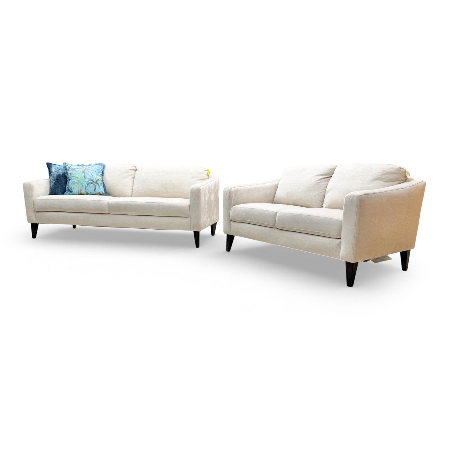 View of the matching Oslo Vogue 2-seater sofa, perfectly complementing the larger 3-seater for a complete living room setup.