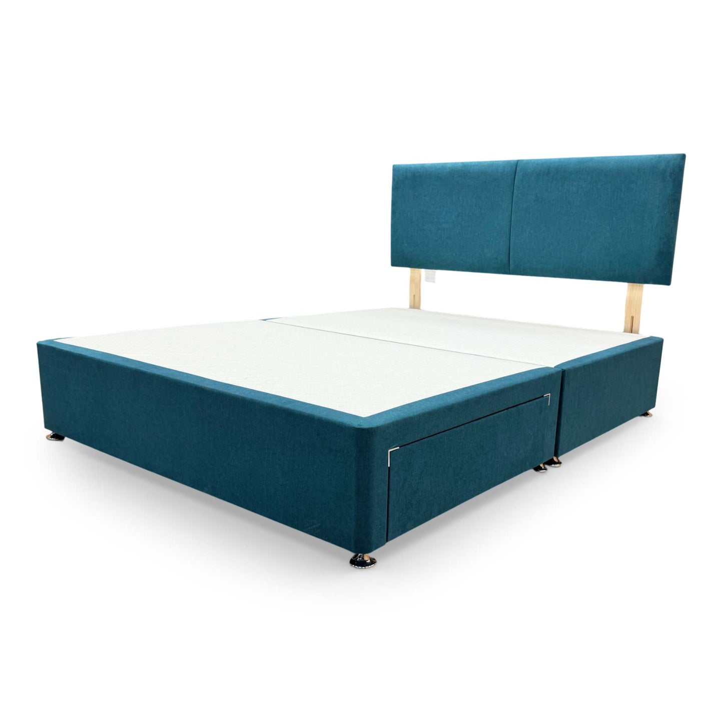 View of the chrome-effect glides at the base of the divan, providing a stable foundation and a contemporary metallic finish.