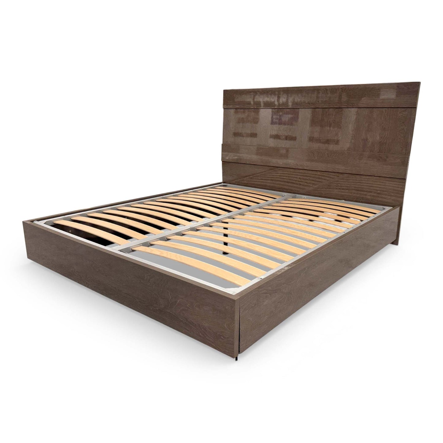 Side view of the 'Venezia' super king bed, showcasing the clean lines and sturdy construction of the frame and headboard.