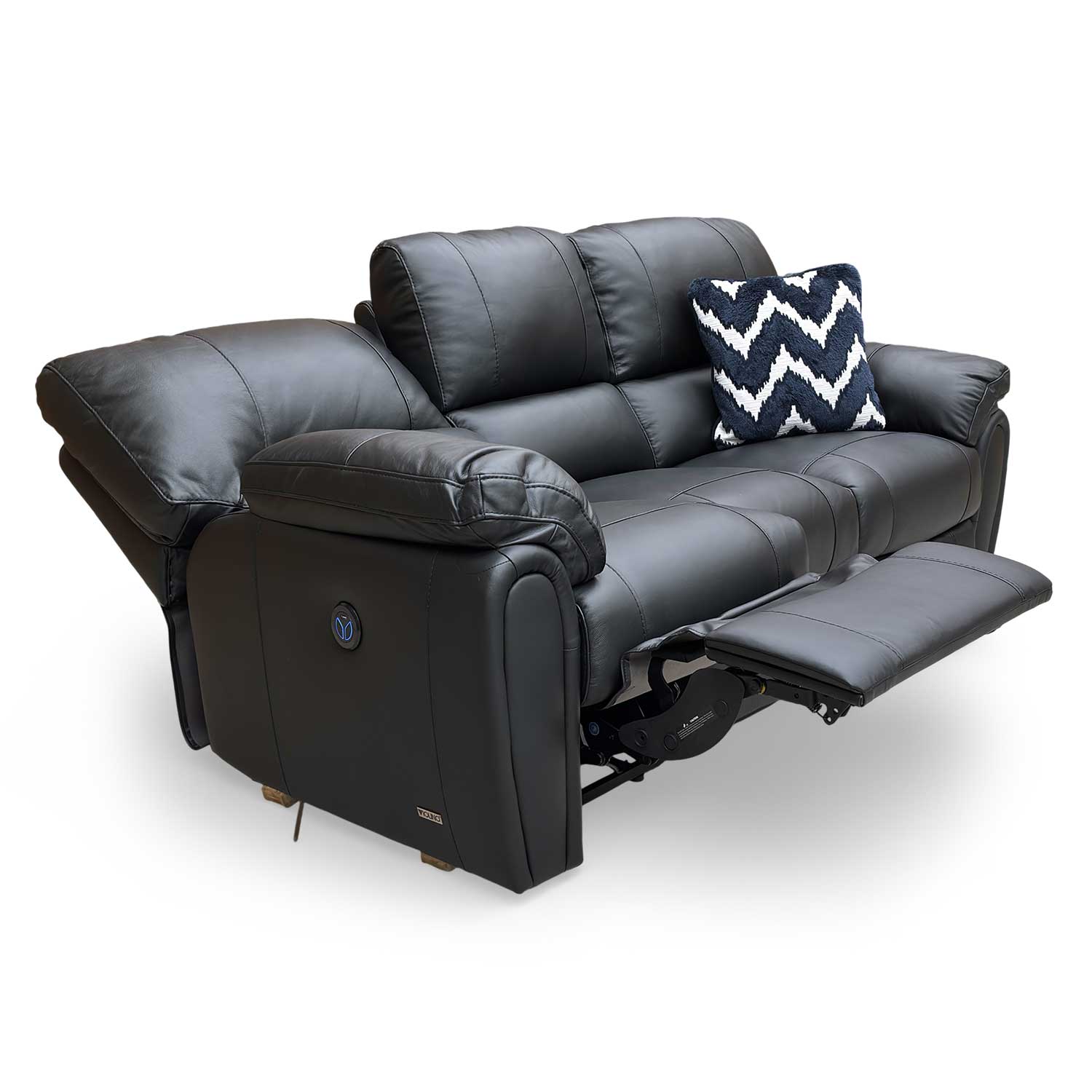 Side view of the ‘Leighton’ recliner in the upright position, emphasizing the ergonomic high-back support.