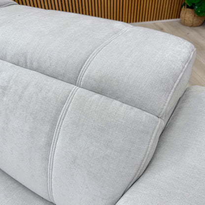 Detailed shot of the durable 58004 Manhattan Stone linen fabric and textured weave finish.