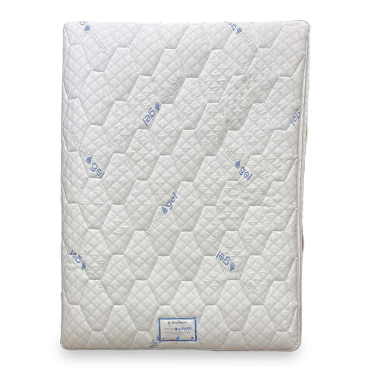 Full view of the Sleepeezee ‘SensaGel’ 6000 king size mattress, featuring a premium pillow-top design and a luxurious cool-touch knitted cover.