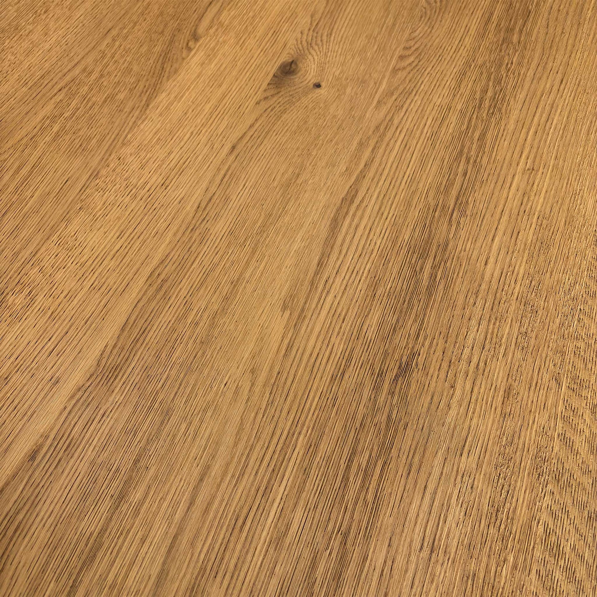 Close-up of the Earth finish on the oak surface, detailing the protective matte coating and the rich, natural tones of the wood.
