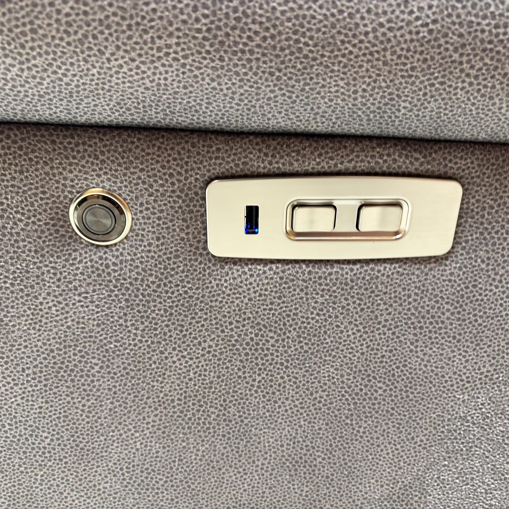 Detail shot of the soft curves and superb cushioning of the Seattle A124, designed for a medium comfort level sit.