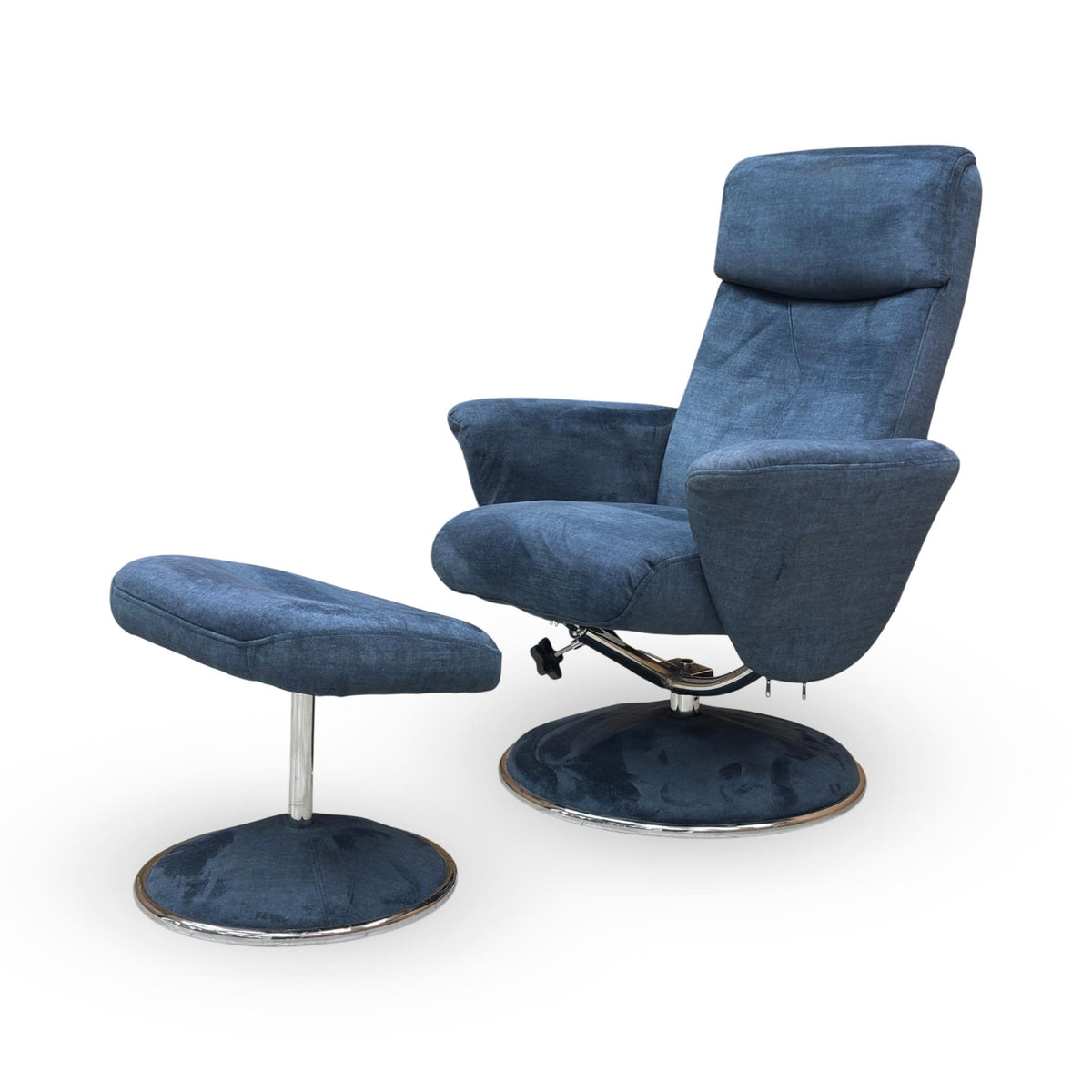 Side view showing the sleek mid-century wooden arms and circular swivel base.