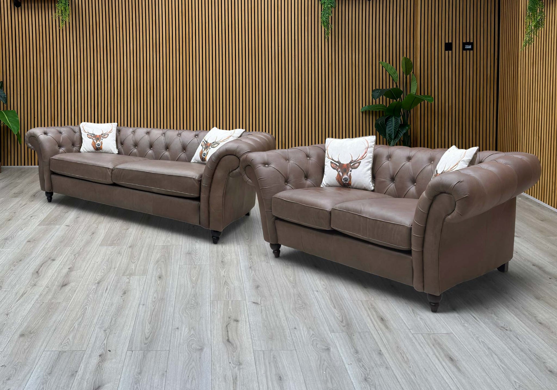 ‘Gosford’ Texas Brown 100% Italian Leather 3 + 2 Seater Chesterfield Sofa Set - product photo 2