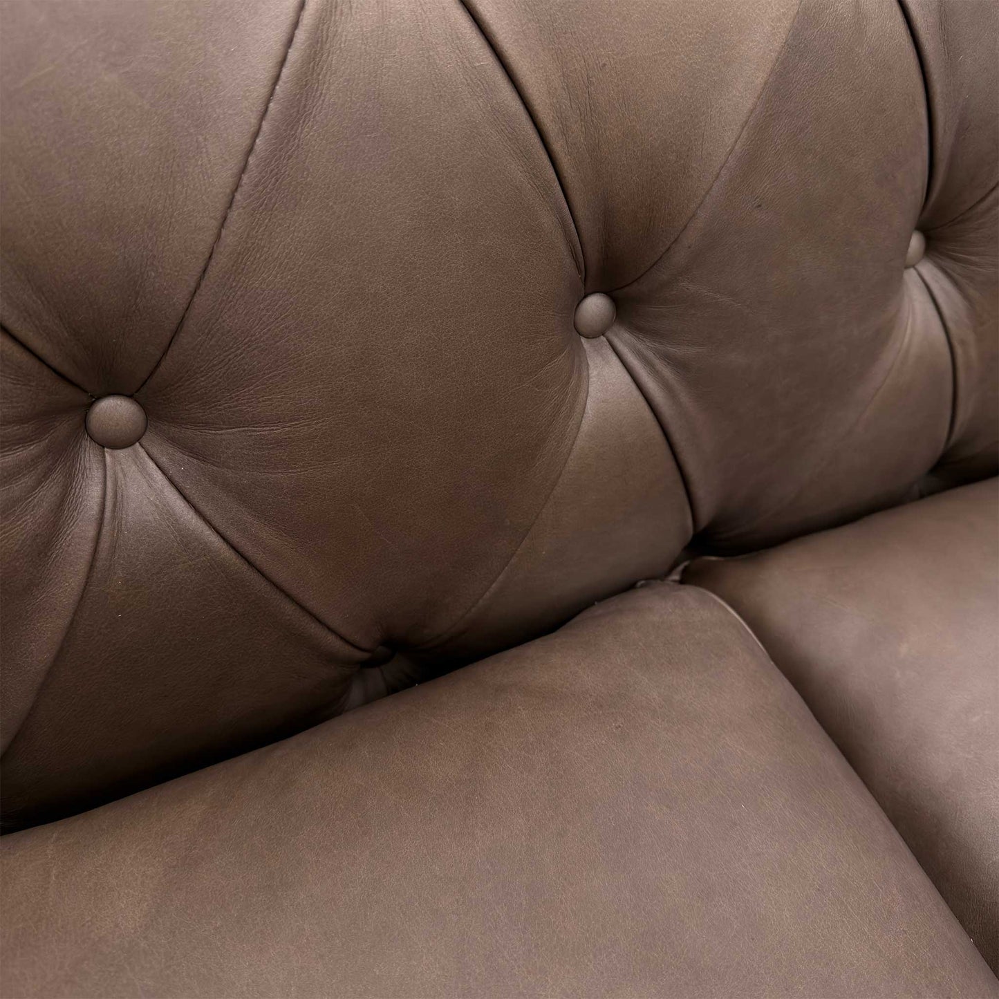 ‘Gosford’ Texas Brown 100% Italian Leather 3 Seater Chesterfield Sofa