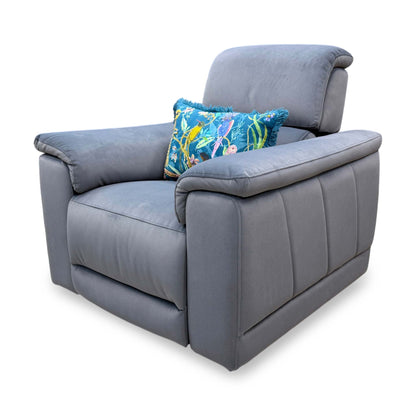 Detailed view of the metal reclining mechanism and base, showcasing the high-quality components and stable foundation.