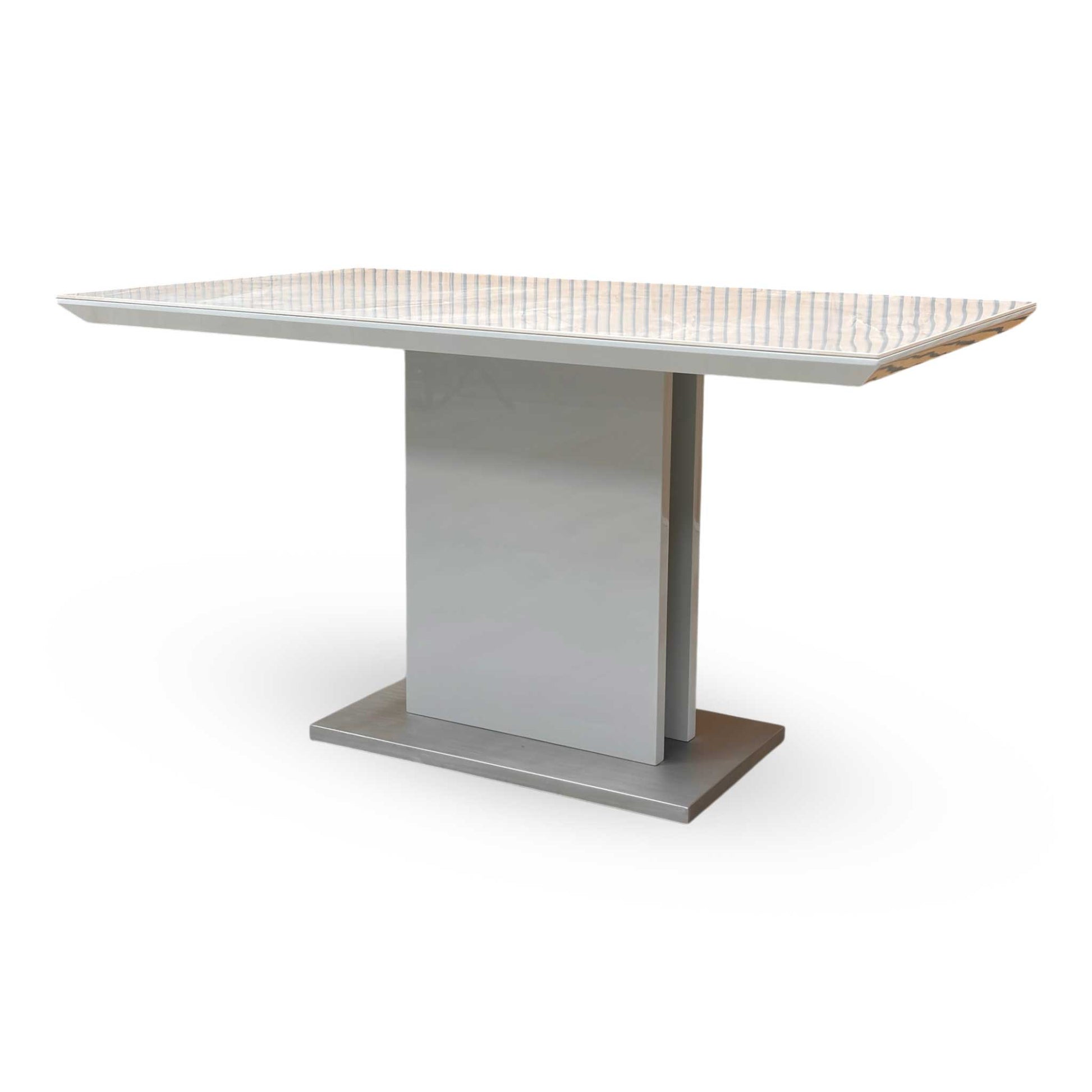 High-angle shot showing the table's capacity to seat 6 people comfortably in a space-saving layout.