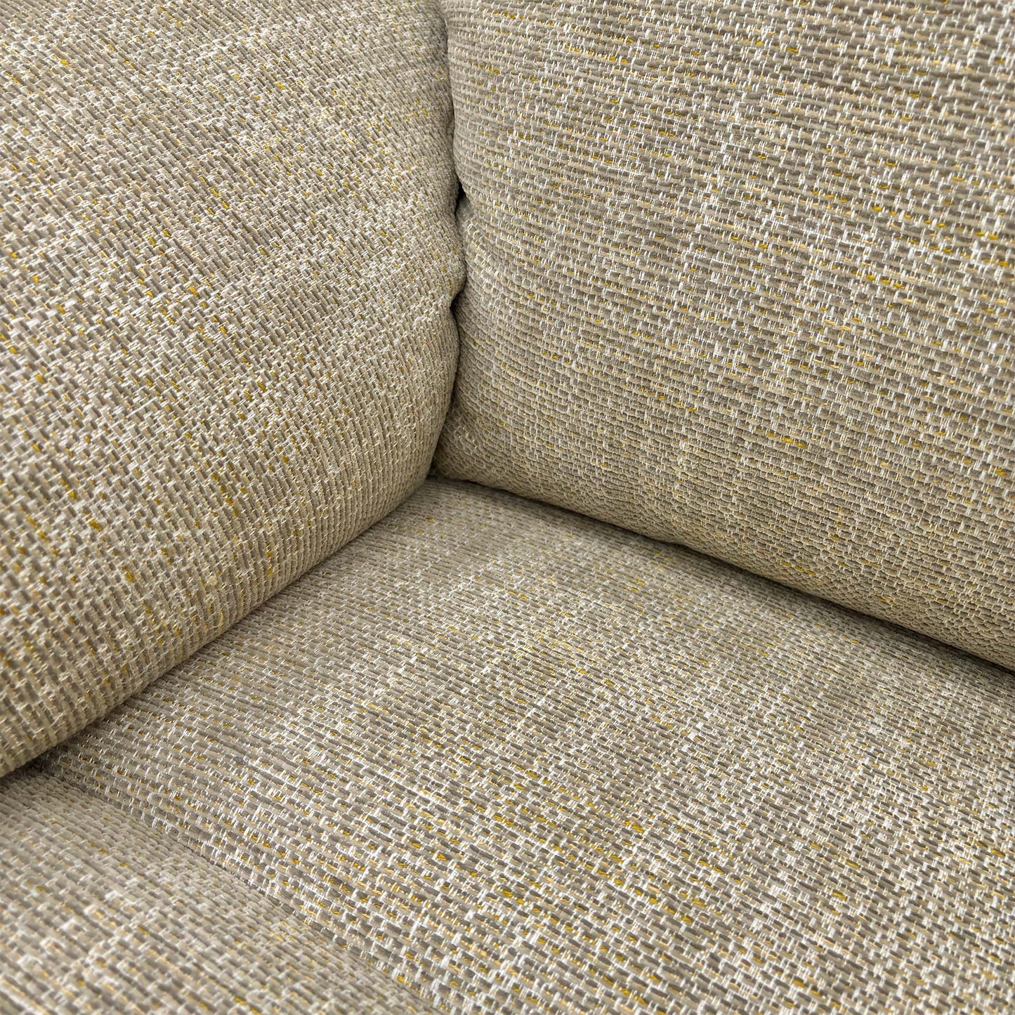 G Plan ‘Kingsbury C030 Kampala Beige Power Recliner Chair with Power Headrest and Power Lumbar